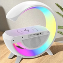 Wielofunkcyjna lampa LED RGB z ładowaniem bezprzewodowym, Bluetooth, zegarem i alarmem - 15W