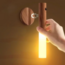 Lampa LED z Czujnikiem Ruchu, Ładowana USB-C, Ciepłe Światło 2700-3000K, Magnetyczna, Bezprzewodowa – Inteligentne Oświetlenie do Każdej Przestrzeni
